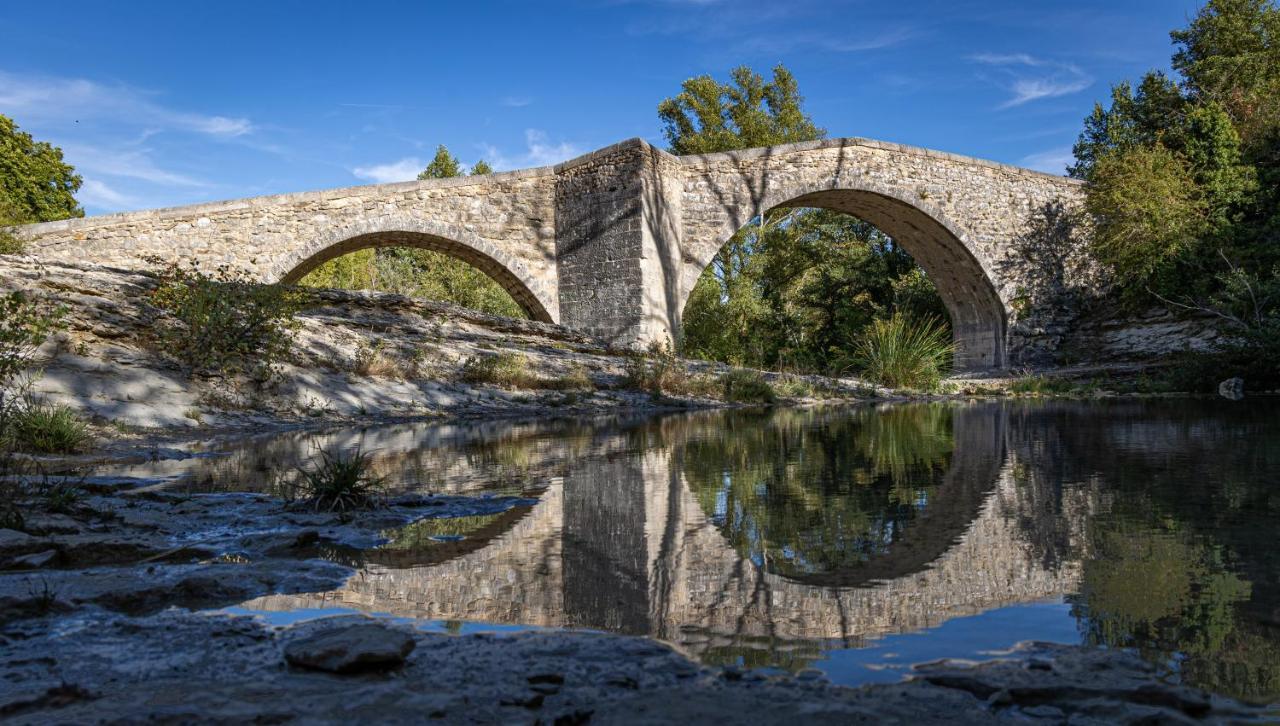 Gite La Mosaique Dauphin Экстерьер фото